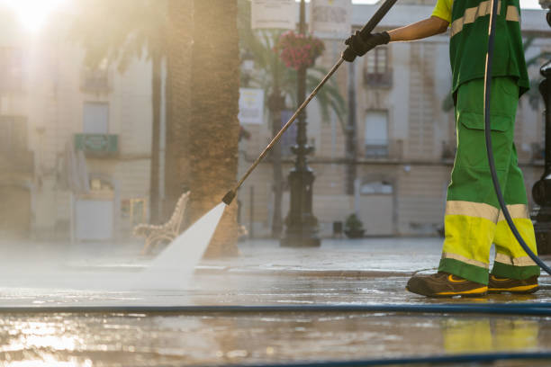 Best Post-Construction Pressure Washing  in Lla Lla, WA